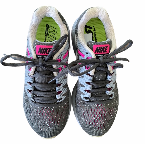 Nike Shoes - Nike Air Zoom Structure 20 Running Shoe
